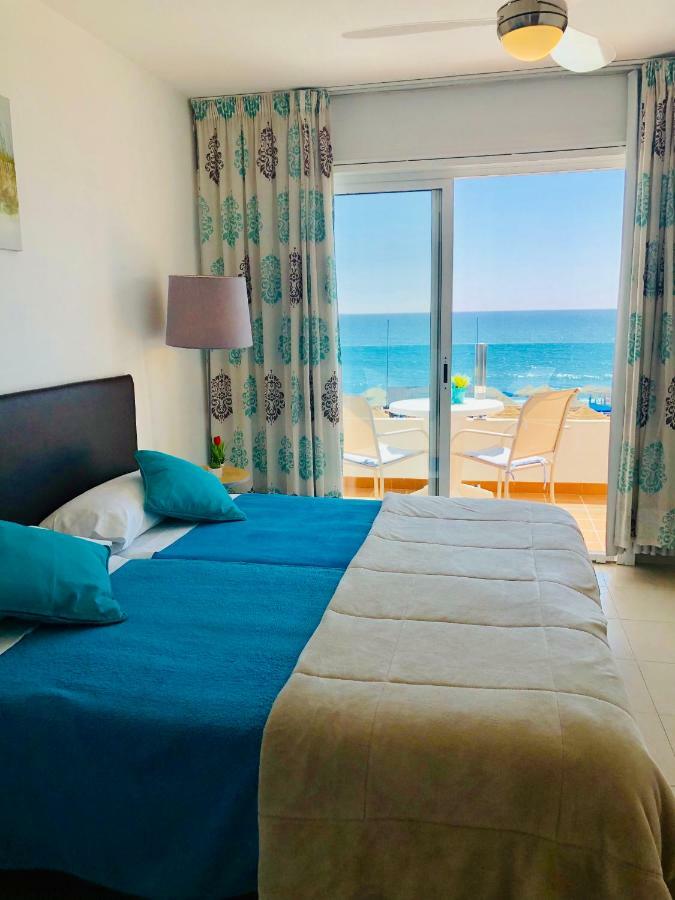 Apartamentos Carolina Торемолинос Екстериор снимка
